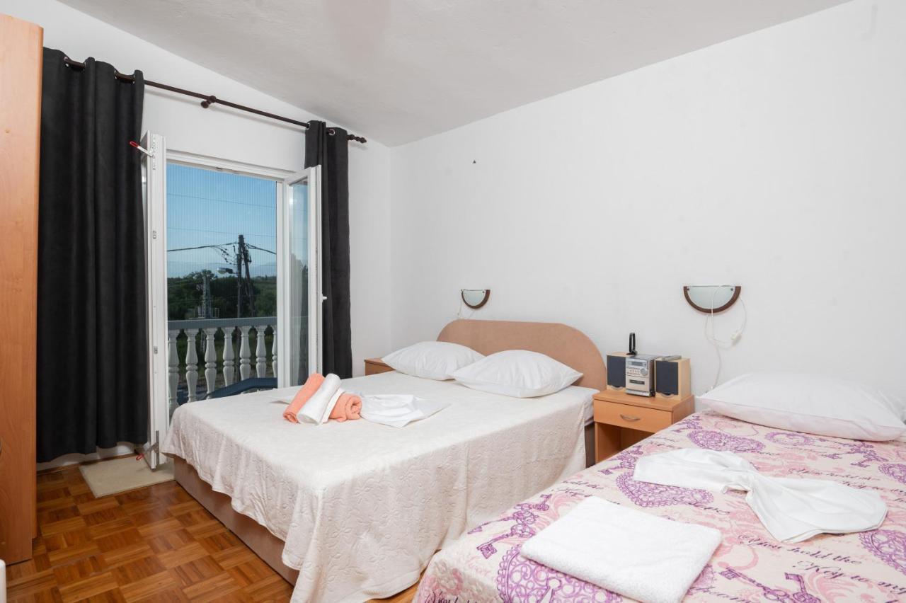 Marina'S Apartments Ražanac エクステリア 写真