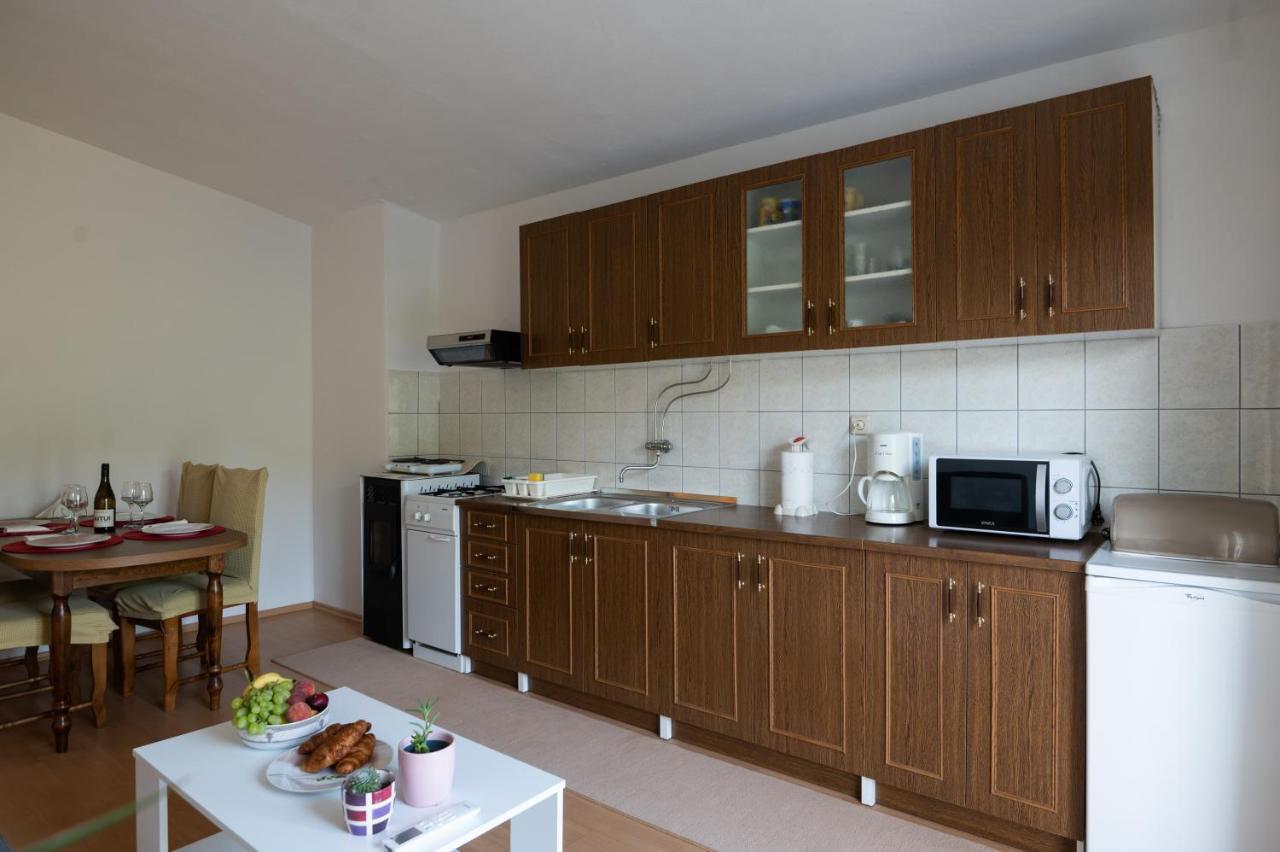 Marina'S Apartments Ražanac エクステリア 写真