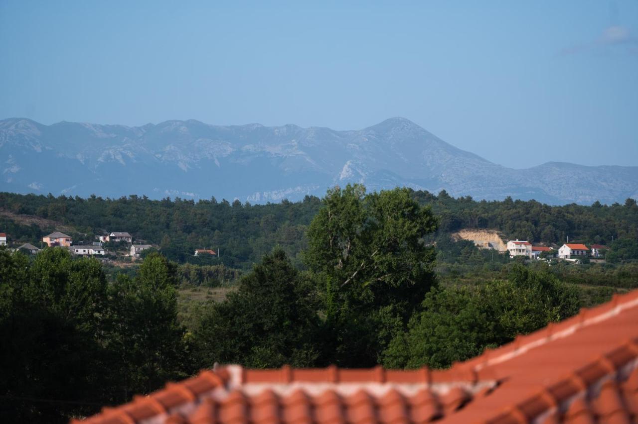 Marina'S Apartments Ražanac エクステリア 写真