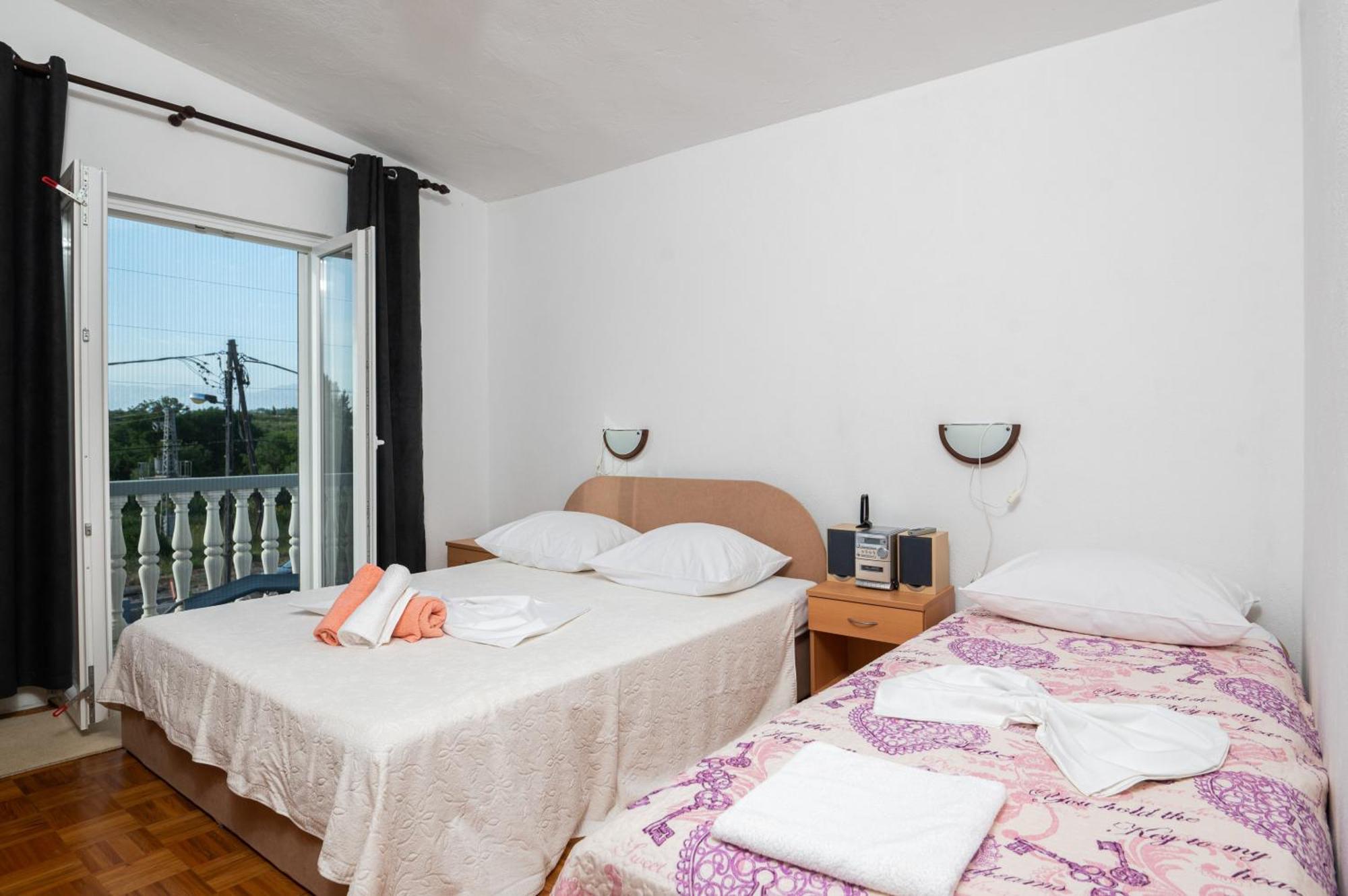 Marina'S Apartments Ražanac 部屋 写真